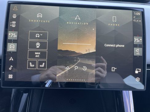 Used 2024 Land Rover Range Rover Sport SV image 50