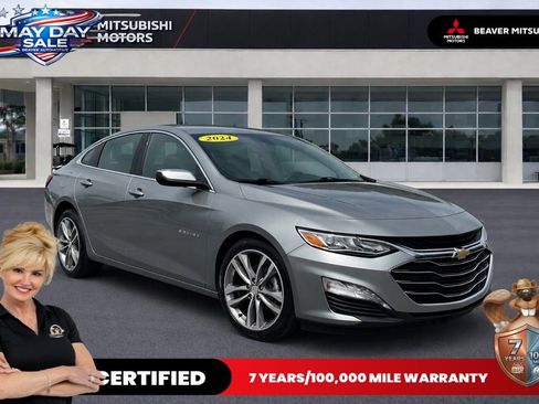 Used 2024 Chevrolet Malibu LT FWD image 1
