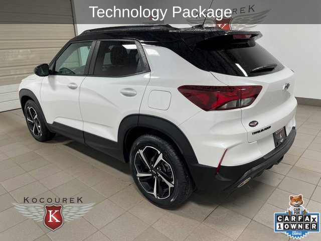 Used 2023 Chevrolet TrailBlazer RS w/ Sun and Liftgate Package FWD image 4