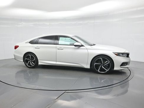 Used 2019 Honda Accord Sport image 24
