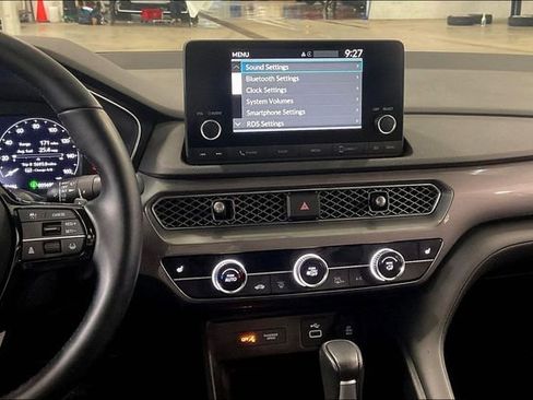 Used 2023 Acura Integra image 6