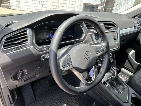 Used 2024 Volkswagen Tiguan S FWD image 17