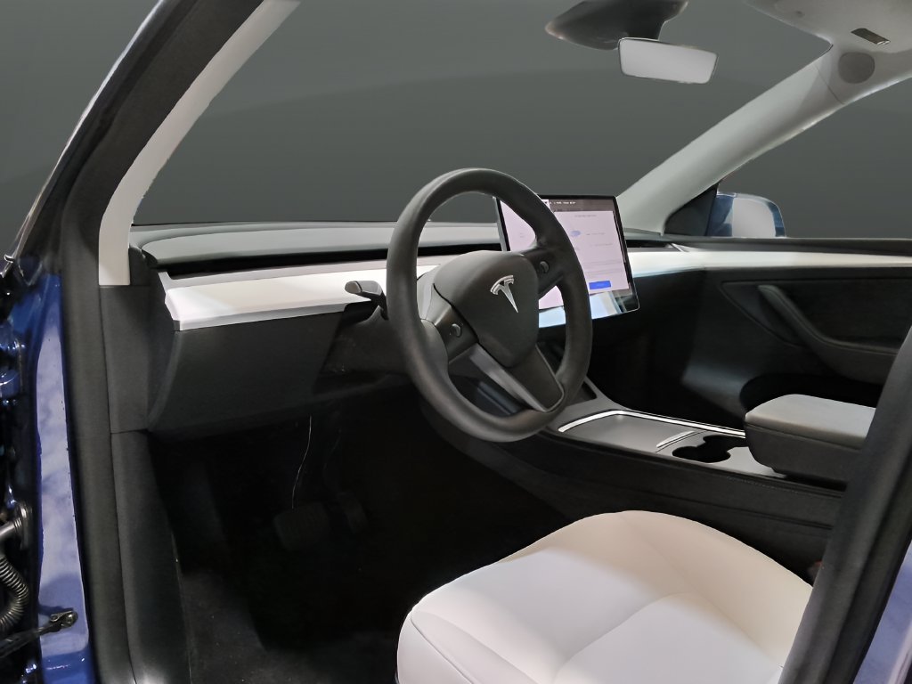 Used 2023 Tesla Model Y Long Range AWD/4WD image 8