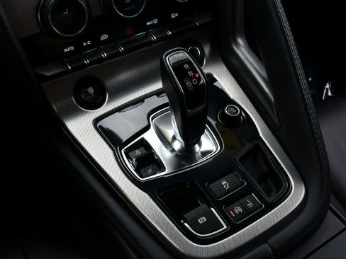 Used 2015 Jaguar F-TYPE Coupe image 57