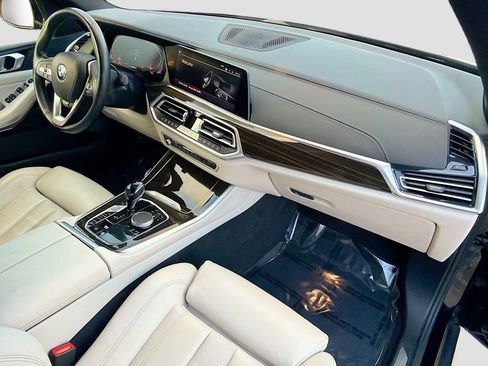 Used 2020 BMW X5 xDrive40i w/ Convenience Package image 14