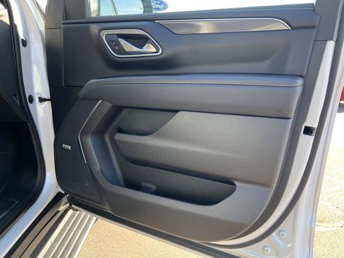 Used 2022 GMC Yukon AT4 image 15