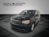 Used 2014 Chrysler Town & Country Touring image 3