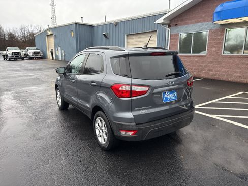 Used 2018 Ford EcoSport SE image 4
