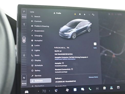 Used 2024 Tesla Model X image 27