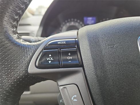 Used 2011 Honda Odyssey Touring image 13