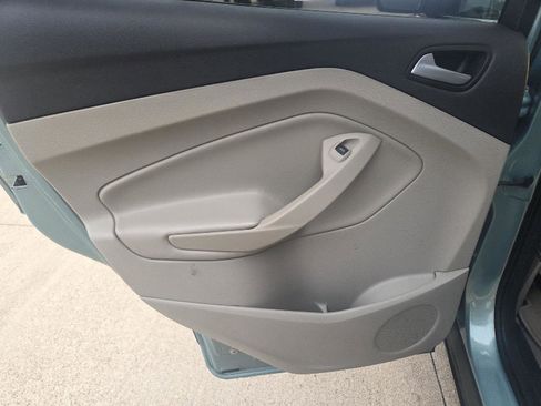 Used 2013 Ford Escape SE image 37