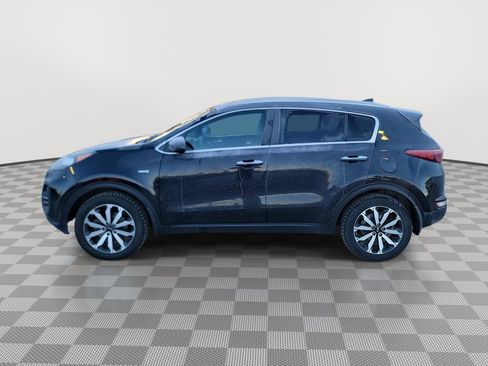 Used 2017 Kia Sportage EX image 5