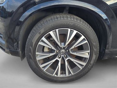 Used 2021 Volvo XC90 T5 Momentum w/ Protection Package Premier image 22