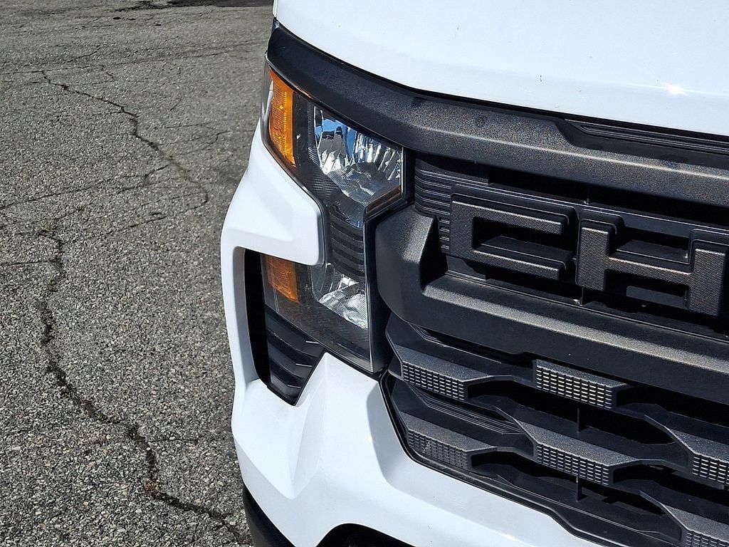 Used 2023 Chevrolet Silverado 1500 W/T AWD/4WD image 14