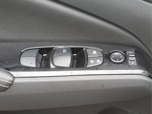 Certified 2023 Nissan Altima 2.5 SV FWD image 24