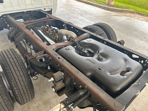 Used 2024 RAM 3500 Tradesman RWD image 29