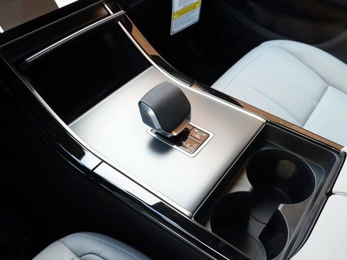 Used 2026 Land Rover Range Rover Evoque S image 27