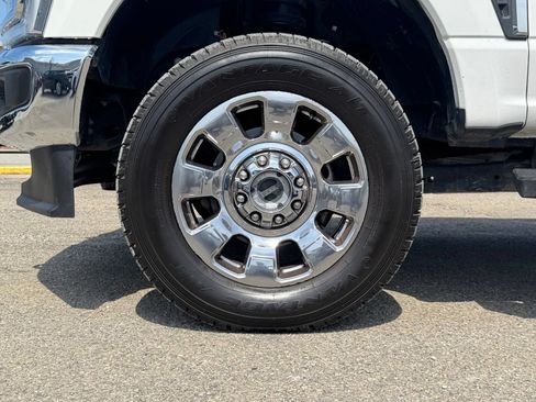 Used 2024 Ford F250 Lariat w/ Chrome Package AWD/4WD image 10