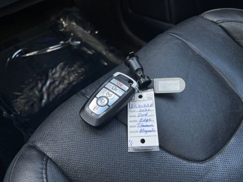 Used 2020 Ford Edge Titanium w/ Equipment Group 301A image 38