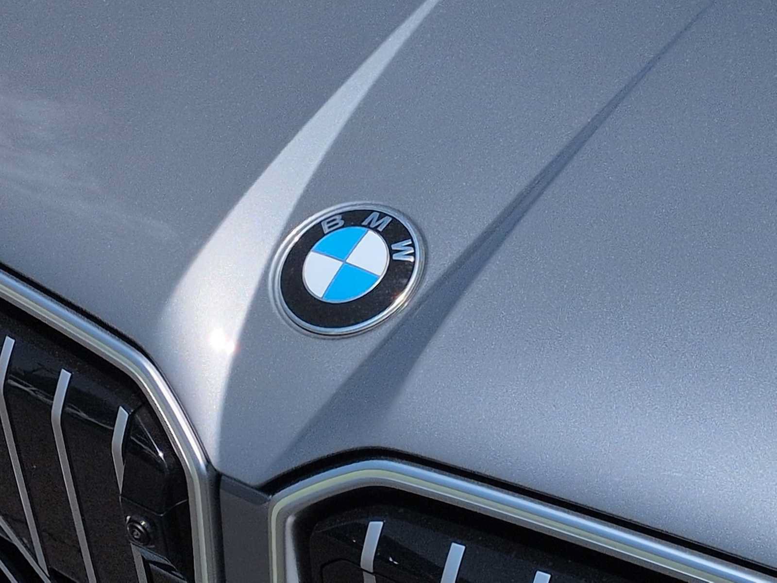 Used 2026 BMW X3 xDrive30i w/ Premium Package AWD/4WD image 12