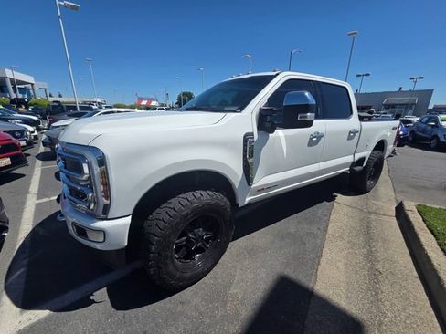 Used 2024 Ford F250 Limited AWD/4WD image 1