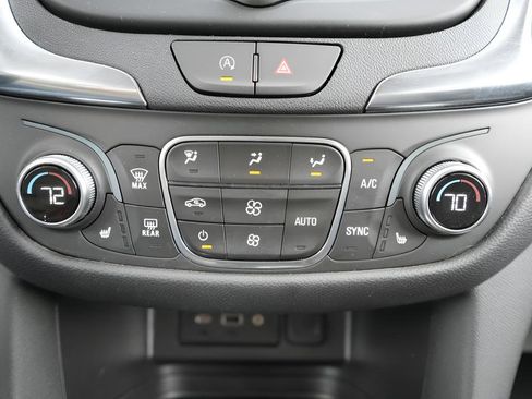 Used 2024 Chevrolet Equinox LT w/ LPO, Floor Liner Package AWD/4WD image 36
