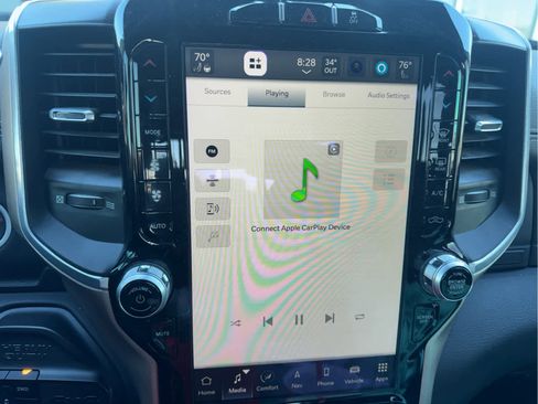 Used 2022 RAM 2500 Laramie image 9