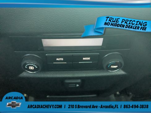 Used 2022 Chevrolet Traverse LS FWD image 19