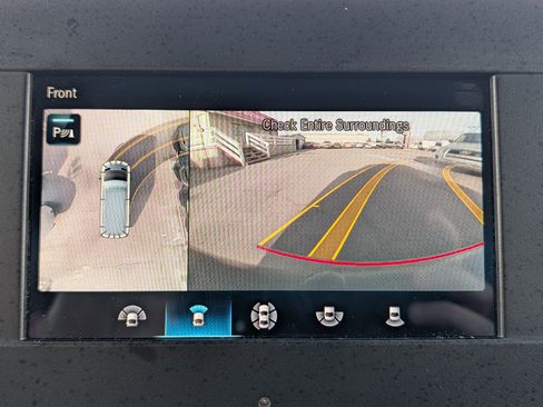 Used 2024 Mercedes-Benz Sprinter 2500 image 39