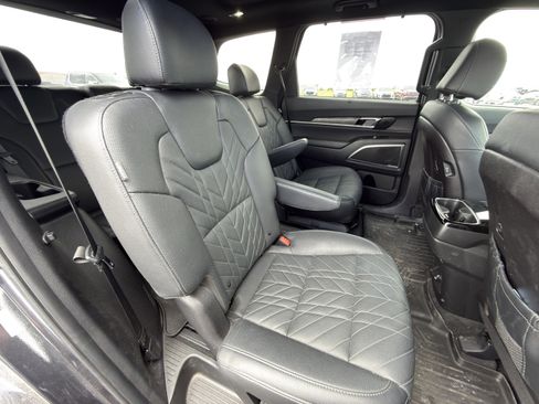 Used 2025 Kia Telluride SX X-Line AWD/4WD image 12