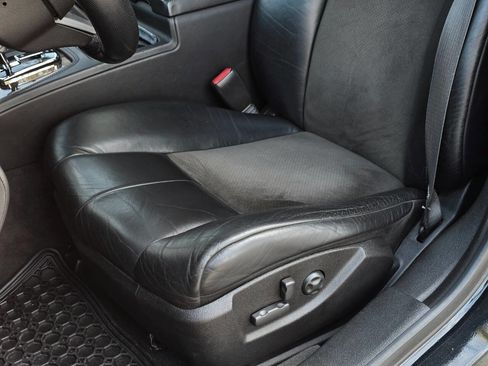 Used 2009 Cadillac STS V image 69