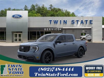 New 2025 Ford Maverick Lariat w/ Black Appearance Package