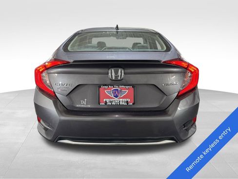 Used 2020 Honda Civic Touring image 5