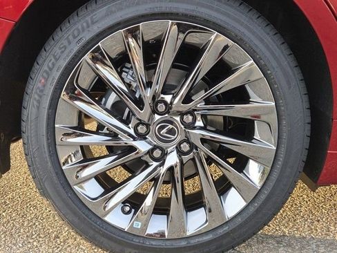 New 2025 Lexus ES 350 Ultra Luxury image 27