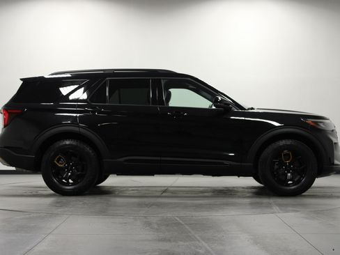 Used 2026 Ford Explorer Tremor w/ Tremor Ultimate Package AWD/4WD image 3
