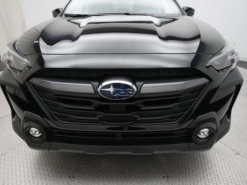 Certified 2025 Subaru Outback Premium w/ Popular Package #1A image 22