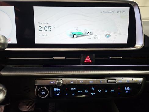 Used 2024 Hyundai Ioniq 6 SEL AWD/4WD image 9