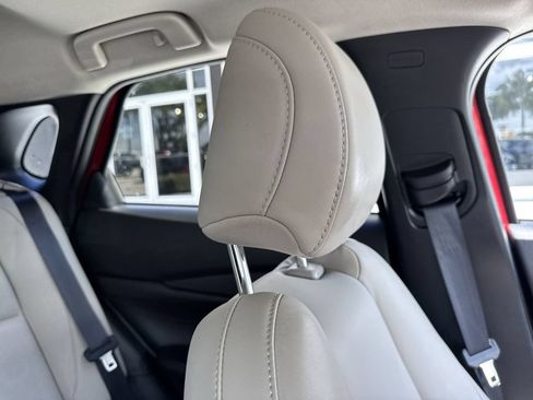 Used 2025 MAZDA CX-30 AWD 2.5 S w/ Preferred Package image 20