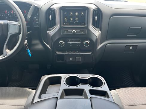 Used 2019 Chevrolet Silverado 1500 Custom Trail Boss w/ Custom Convenience Package AWD/4WD image 22