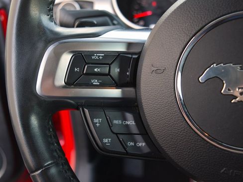 Used 2020 Ford Mustang GT Premium image 18