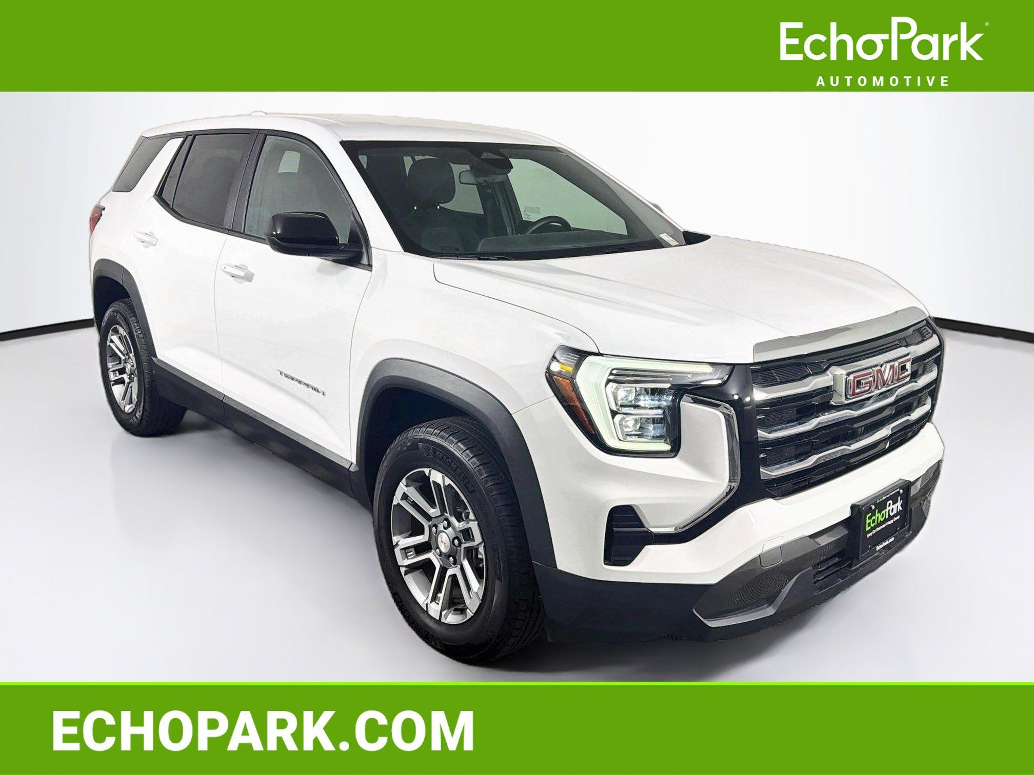 Used 2026 GMC Terrain Elevation FWD image 1