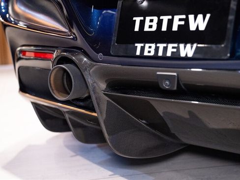 Used 2022 Ferrari F8 Tributo RWD image 36
