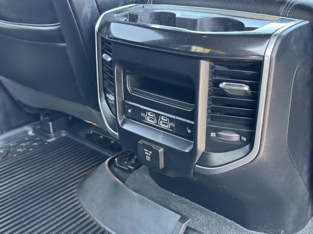 Used 2021 RAM 1500 Laramie AWD/4WD image 22