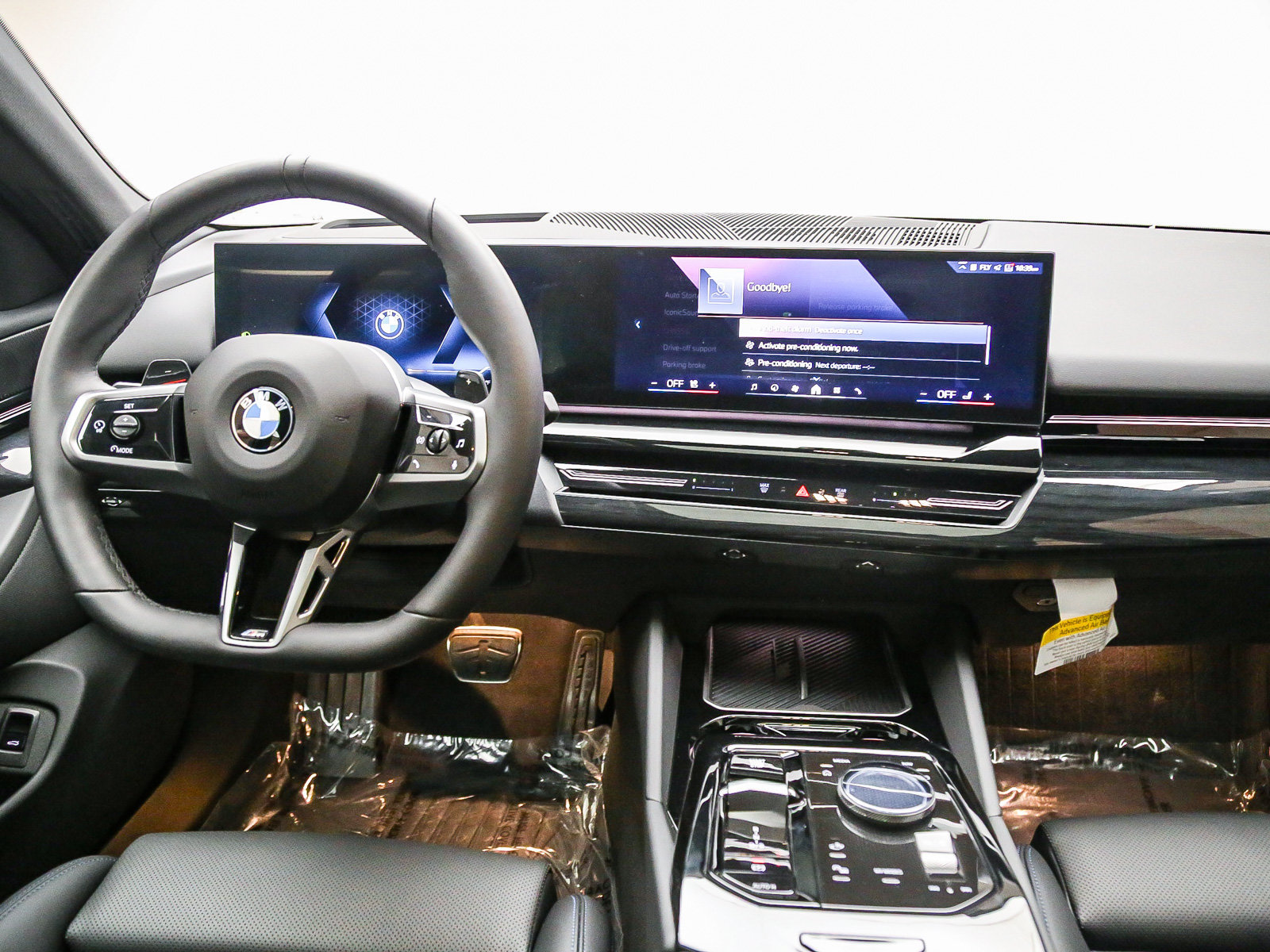 Used 2026 BMW 530i w/ M Sport Package RWD image 13