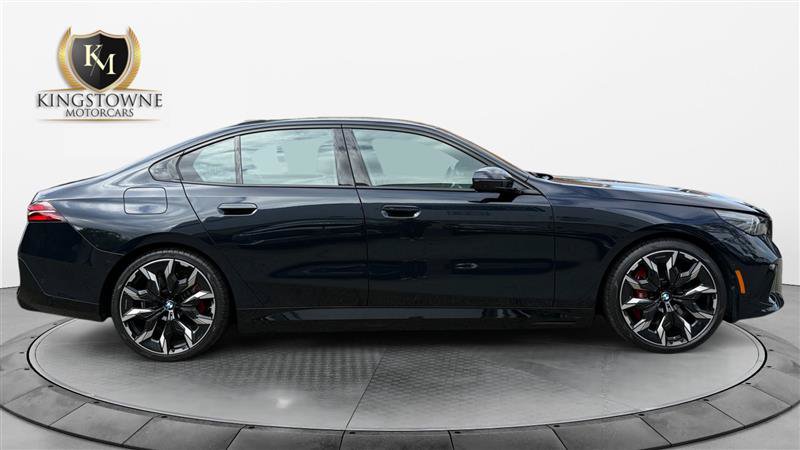 Used 2026 BMW 550e xDrive w/ Executive Package AWD/4WD image 6