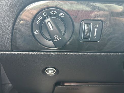 Used 2015 Dodge Durango Limited w/ Nav & Power Liftgate Group AWD/4WD image 13