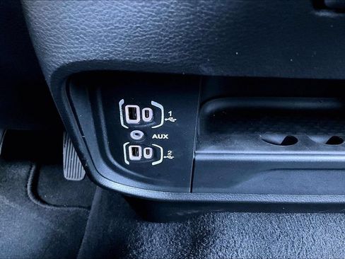 Certified 2026 RAM 2500 Big Horn AWD/4WD image 12