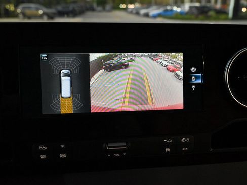 Used 2023 Mercedes-Benz Sprinter 3500 image 57