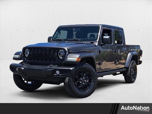 Used 2024 Jeep Gladiator Sport image 1