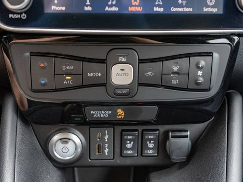Certified 2025 Nissan Leaf SV Plus FWD image 18